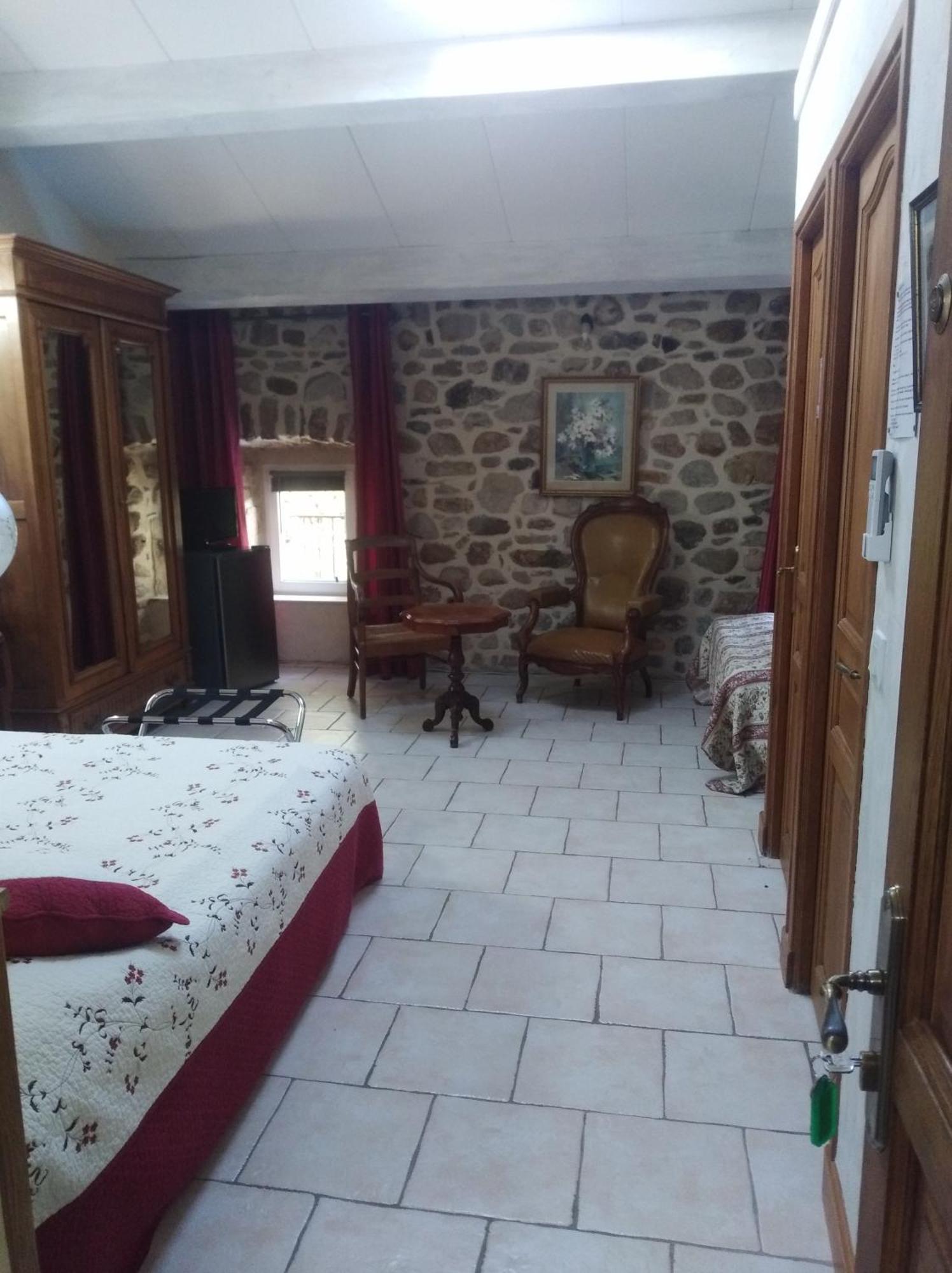 Le Mas de la Musardiere chambres d hotes Les Assions Exterior foto
