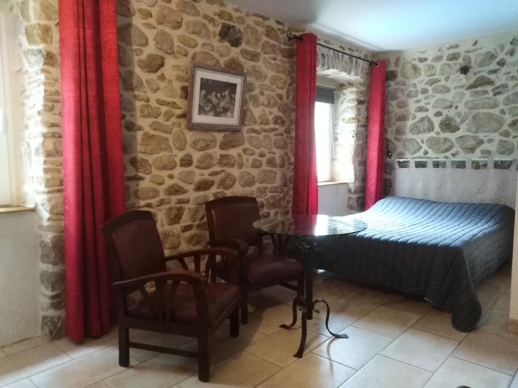 Le Mas de la Musardiere chambres d hotes Les Assions Exterior foto